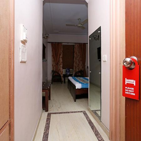 Hotel O Mid Town Delhi  Bagian luar foto