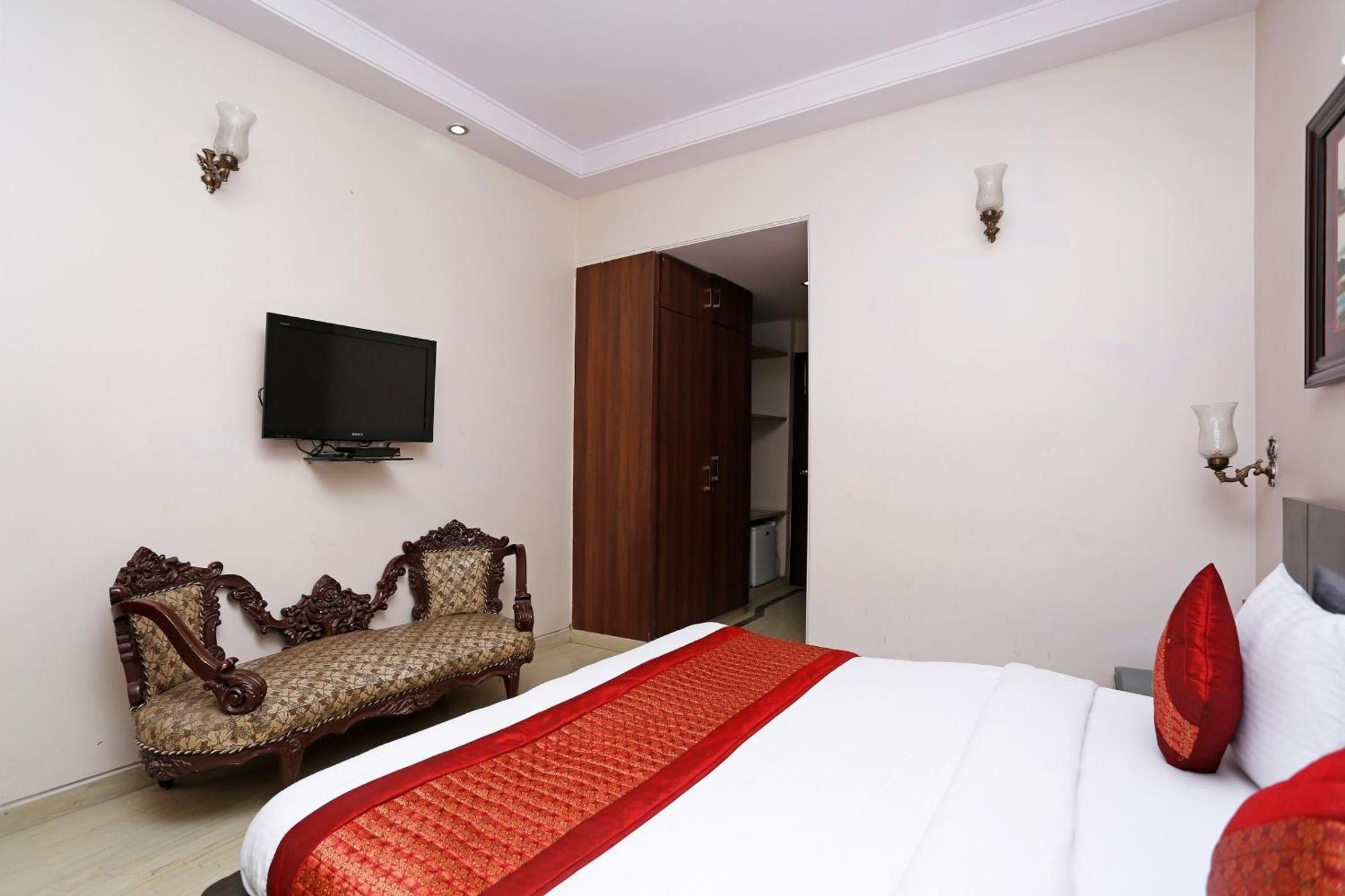 Hotel O Mid Town Delhi  Bagian luar foto