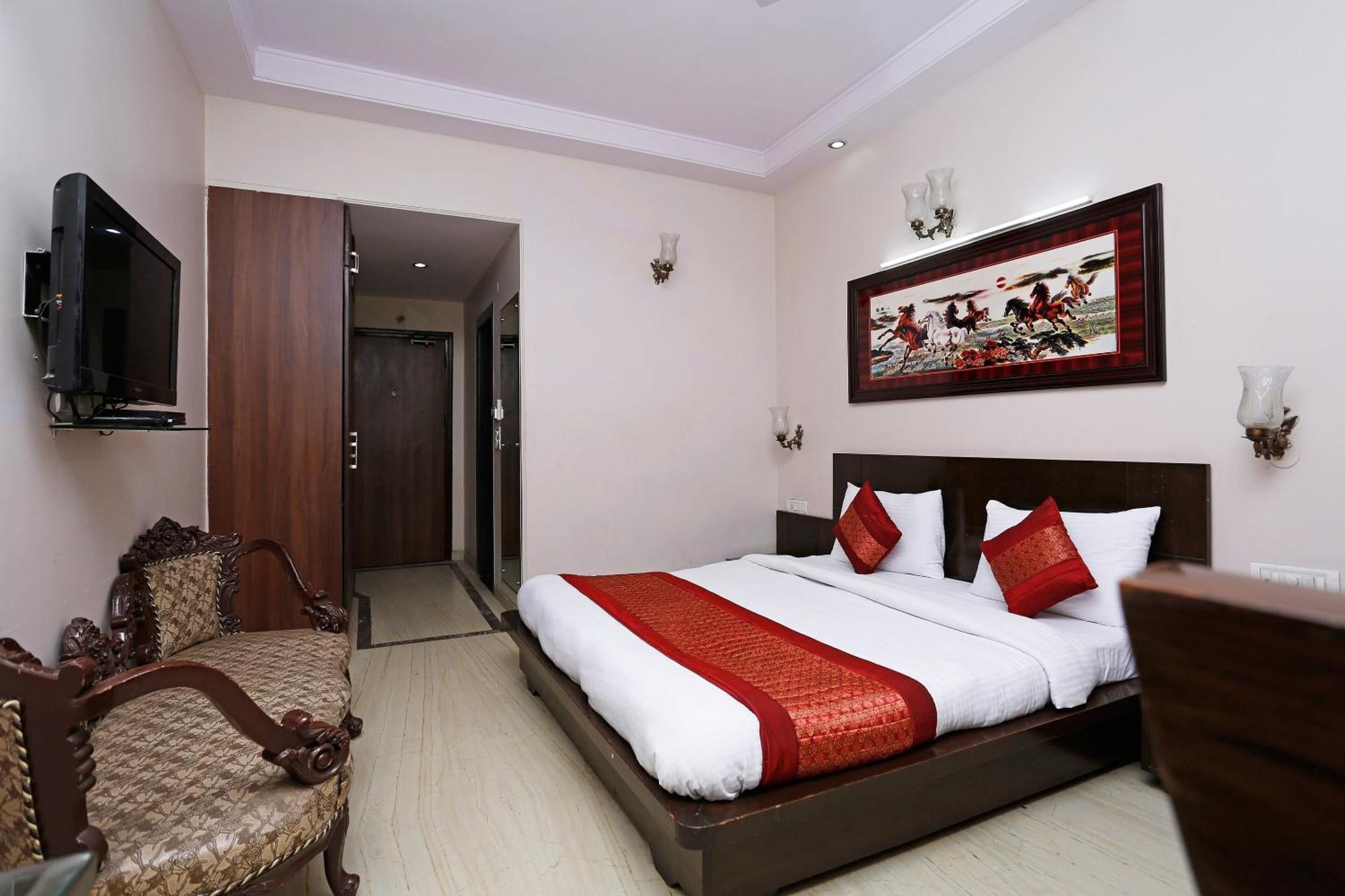 Hotel O Mid Town Delhi  Bagian luar foto